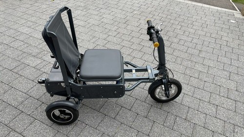 Efoldi lightweight folding - ,